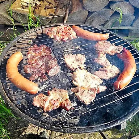 Dobra V Dobre بيت خشبي